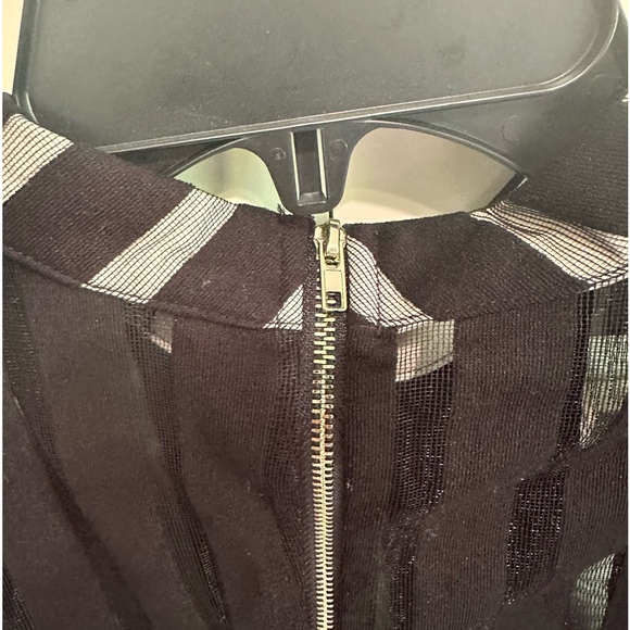 Forever 21 Striped See-Through Zip Up Vest - Picture 3 of 5